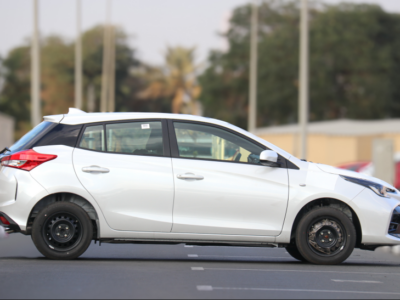 2026 TOYOTA YARIS 1.3 Litres 4-Cylinder DOHC Petrol Engine White Beige Sedan GCC Specs