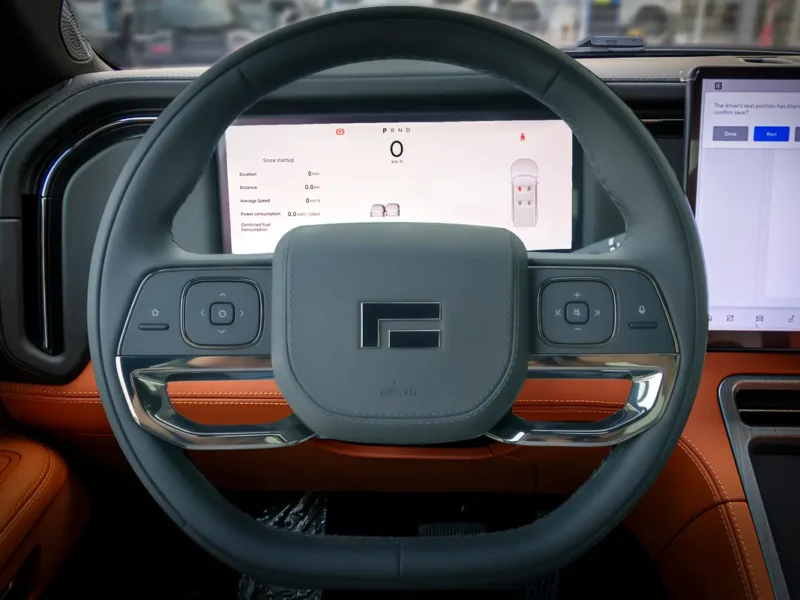 2026 Rox 01 VIP Edition 4 Cylinders Plug-in Hybrid Engine White Orange SUV Chinese Specs