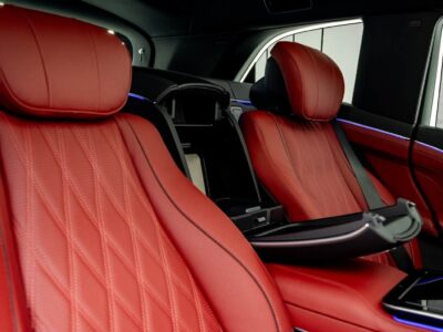 2026 Mercedes-Maybach GLS 600 4MATIC 4.0L Twin-Turbocharged V8 EQ Boost Gold Red SUV
