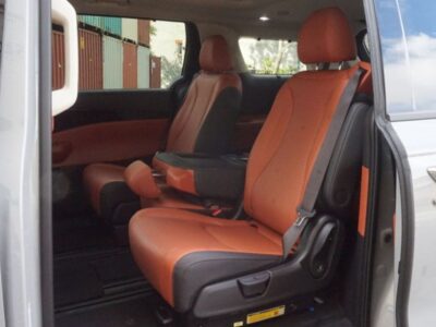2026 Kia Carnival EX DLX 3.5 Litres V6 Petrol Engine White Orange SUV GCC Specs Automatic
