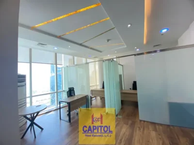 975 sqft WOW CHEAPEST OFFICE 975 SQFT Fully Fitted and furnished WITH 3 PARTITION AVAILABLE