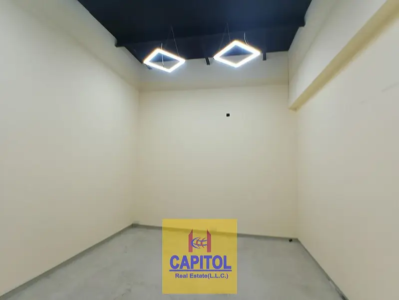 280 sqft WELL MAINTAINED AND READY TO USE STORAGE WAREHOUSE UNIT IN AL QUOZ 4