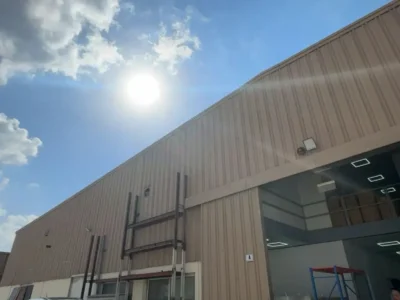 900 sqft EXPANSIVE AND FULLY MAINTAINED STORAGE WAREHOUSE FOR RENT AVAILABLE IN AL QUOZ 1