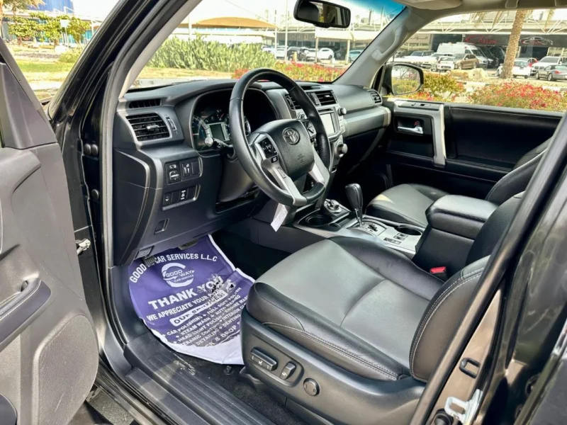 2018 Toyota 4Runner 4.0 Litres V6 Petrol Engine Black Grey SUV American Specs Full Option