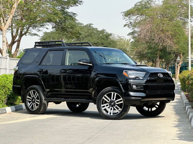 2018 Toyota 4Runner 4.0 Litres V6 Petrol Engine Black Grey SUV American Specs Full Option