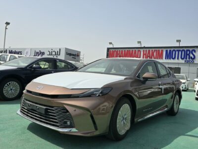 2026 Toyota Camry 2.5L Dynamic Force 4 Cylinders Petrol Engine Gold Beige Sedan GCC Specs