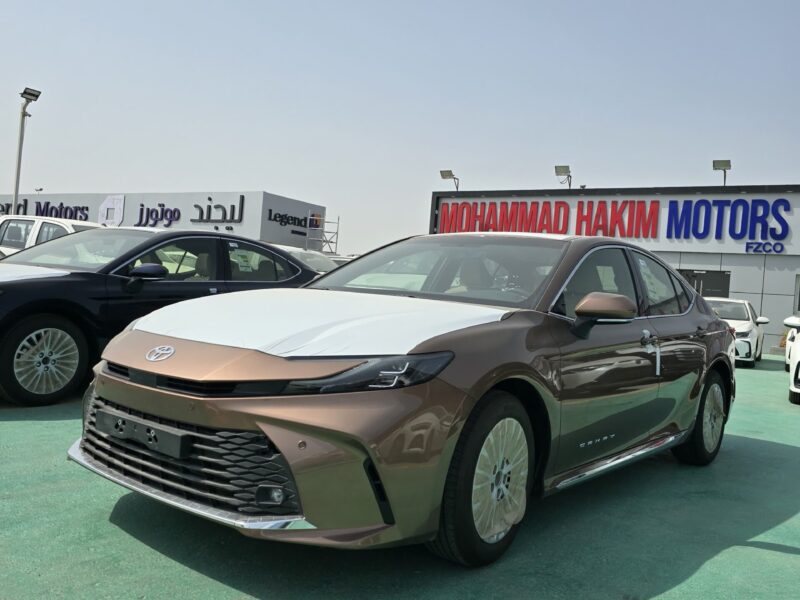 2026 Toyota Camry 2.5L Dynamic Force 4 Cylinders Petrol Engine Gold Beige Sedan GCC Specs