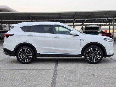 2023 Jetour X70 1.5 Litres 4 Cylinders Petrol Engine White Red SUV GCC Specs Automatic