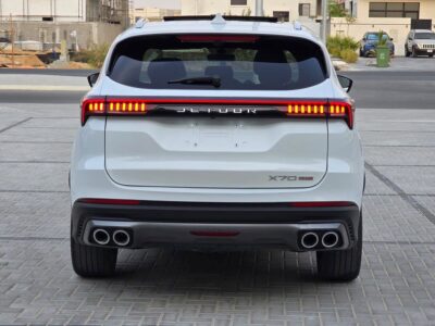 2023 Jetour X70 1.5 Litres 4 Cylinders Petrol Engine White Red SUV GCC Specs Automatic