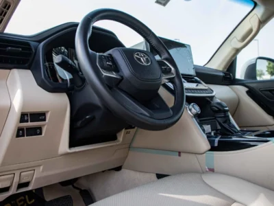 2023 Toyota Land Cruiser GXR 3.5L Twin‑Turbo V6 Petrol Engine White Beige SUV GCC Specs
