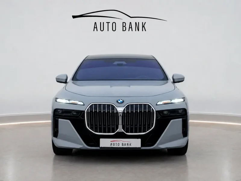 2023 BMW 7-Series 735i 6 Cylinders Petrol Engine Grey Brown Sedan GCC Specs Pristine Condition