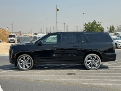 2025 Cadillac Escalade SPORT PLATINUM ESV 6.2L V8 Petrol Engine Black SUV Canadian Specs
