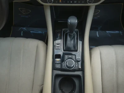 2025 Mazda 6 Pure 2.5 Litres 4 Cylinders Petrol Engine Grey Beige Sedan GCC Specs FWD