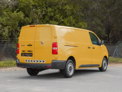 2021 Peugeot Expert L3 2.0L 4 Cylinders Diesel Engine Yellow Black Panel Van GCC Specs