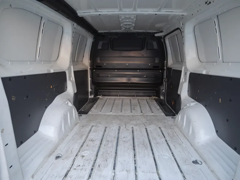 2021 Peugeot Expert L3 2.0L 4 Cylinders Diesel Engine Yellow Black Panel Van GCC Specs