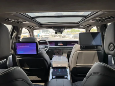 2025 Cadillac Escalade SPORT PLATINUM ESV 6.2L V8 Petrol Engine Black SUV Canadian Specs