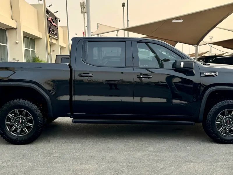 2024 GMC Sierra AT4 6.2 Litres V8 Petrol Engine Black Pickup Truck GCC Specs Automatic