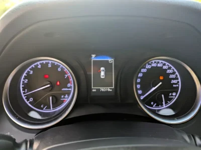 2020 Toyota Camry S Plus 4 Cylinders Petrol Engine White Beige Sedan GCC Specs Premium Condition