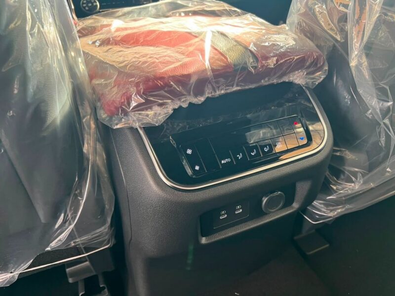 2026 Nissan Patrol PLATINUM 3.5 Litres V6 Petrol Engine White Red SUV GCC Specifications