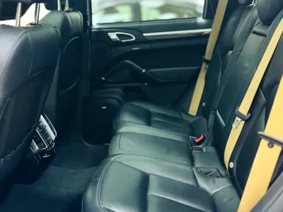2015 Porsche Cayenne S V6 Twin-Turbo Petrol Engine Gold Black SUV GCC Specs Automatic