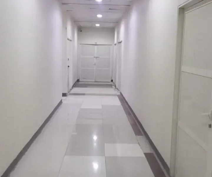 Al Quoz Industrial Area 4 225 SQFT Warehouse with Separate Door - Best for Storage on Ground Floor (BK)