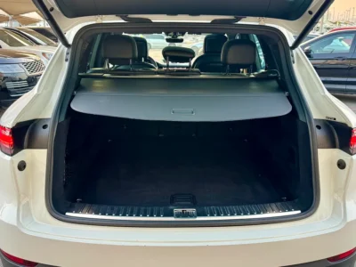 2014 GMC Acadia Denali 3.6 Litres V6 Petrol Engine White Black SUV GCC Specs Fully Loaded