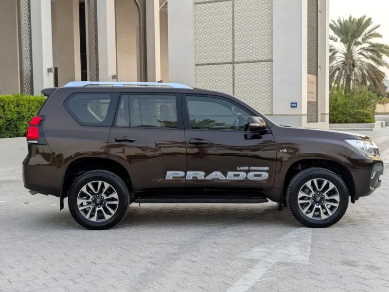 2022 Toyota Prado VXR Top Full Option 4.0L V6 Petrol Engine Brown Beige SUV GCC Specs