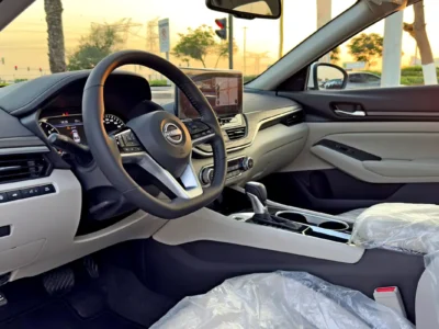 2025 Nissan Altima SV 4 Cylinders Petrol Engine White Beige Sedan GCC Specs Automatic