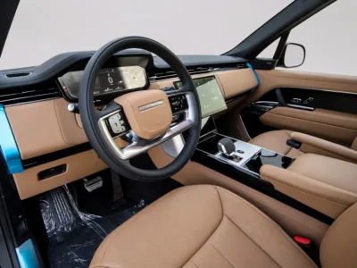 2026 Land Rover Range Rover P400 SE 3.0L Inline-6 turbocharged Engine Black Beige SUV GCC Specs