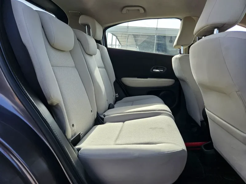 2020 Honda HR-V EX 1.8 Litres 4 Cylinders petrol Engine Grey Beige Compact Family SUV GCC Specs