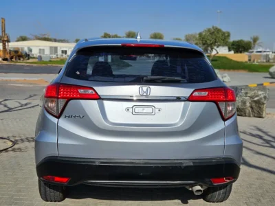 2019 Honda HR-V EX 1.8 Litres 4 Cylinders petrol Engine Silver White SUV GCC Premium Condition