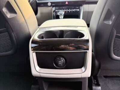 2022 KIA CARNIVAL LX 3.5 Litres V6 Petrol Engine Silver Black SUV American Specs