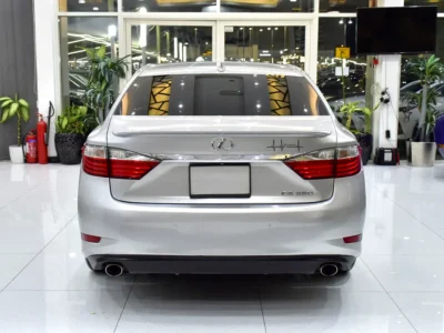 2015 Lexus ES-Series ES 350 6 Cylinders Petrol Engine Silver Tan Sedan American Specs
