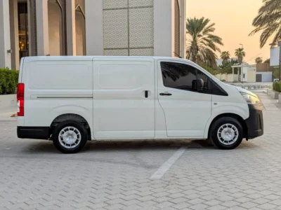 2021 Toyota Hiace Panel Van 2.7L 4-cylinder Petrol Engine White Grey Van Manual GCC Specs