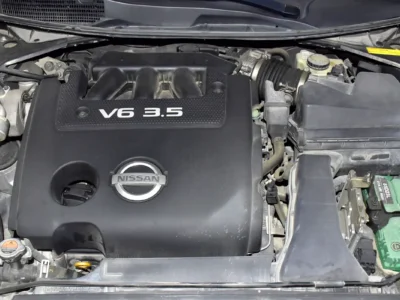 2015 Nissan Altima SL 3.5 Litres 6 Cylinders petrol Engine Blue Beige Sedan GCC Specs