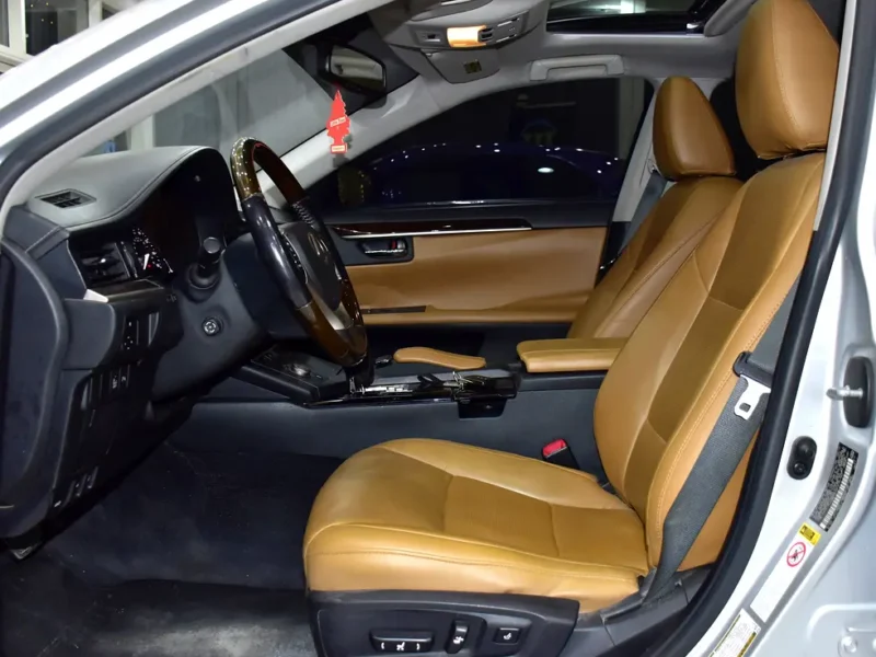 2015 Lexus ES-Series ES 350 6 Cylinders Petrol Engine Silver Tan Sedan American Specs