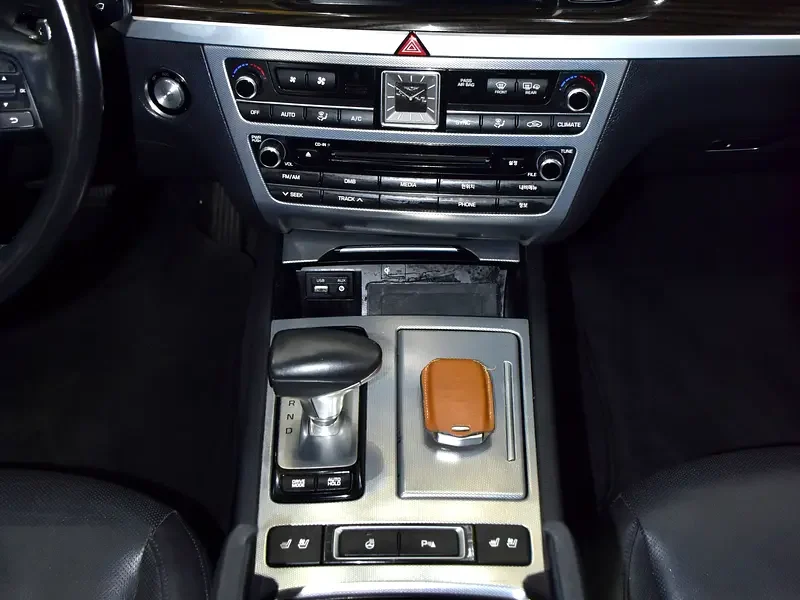 2018 Genesis G80 3.3T 6 Cylinders petrol Engine Black Sedan Automatic Korean Specs