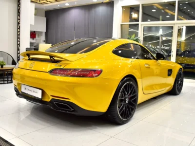 2015 Mercedes-Benz AMG AMG-GT S 4.0L V8 Biturbo Petrol Engine Yellow Black Coupe GCC