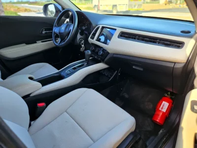 2019 Honda HR-V EX 1.8 Litres 4 Cylinders petrol Engine Silver White SUV GCC Premium Condition