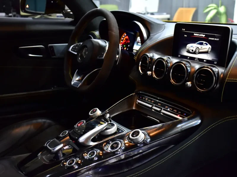 2015 Mercedes-Benz AMG AMG-GT S 4.0L V8 Biturbo Petrol Engine Yellow Black Coupe GCC