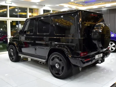 2022 Mercedes-Benz G-Class G 63 AMG 8 Cylinders Petrol Engine Black Red SUV GCC Specs