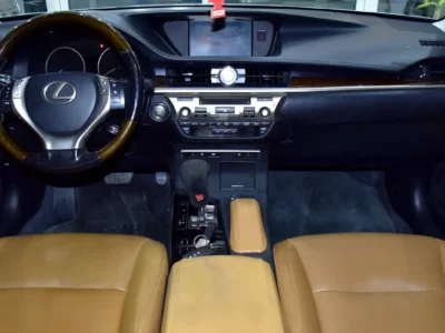 2015 Lexus ES-Series ES 350 6 Cylinders Petrol Engine Silver Tan Sedan American Specs