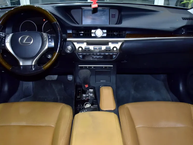 2015 Lexus ES-Series ES 350 6 Cylinders Petrol Engine Silver Tan Sedan American Specs