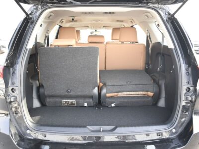 2026 Toyota Fortuner 2.7 Litres 4 Cylinders Petrol Engine Black Beige SUV GCC Specs Automatic