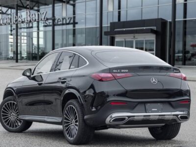 2026 Mercedes-Benz GLC 300 2.0-liter Turbocharged 4 Cylinders Petrol Engine Black Tan SUV
