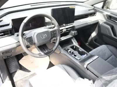 2026 Toyota RAV 4 VXR HEV 2.5 Litres 4 Cylinders Engine Blue Grey SUV GCC Specs Full Option