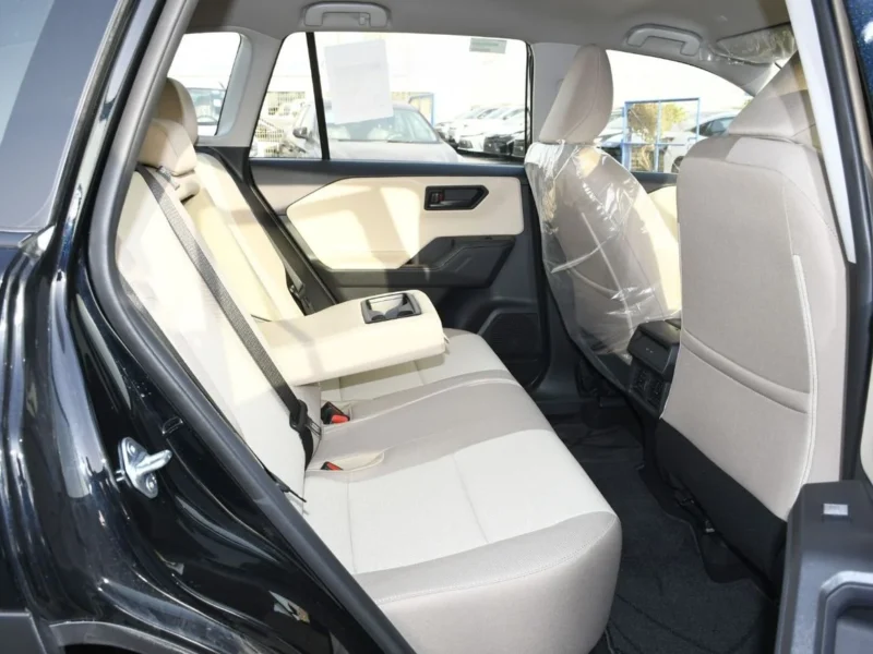 2026 Toyota Rav 4 LE 2.0 Litres 4 Cylinders Petrol Engine Black Beige SUV GCC Specs Automatic