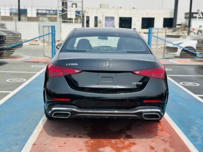 2026 Mercedes-Benz C200 AMG 1.5-liter Turbocharged 4-cylinder Engine Black Grey Sedan RWD