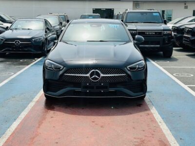 2026 Mercedes-Benz C200 AMG 1.5-liter Turbocharged 4-cylinder Engine Black Grey Sedan RWD