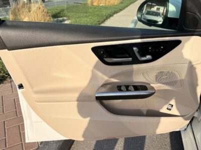 2026 Mercedes-Benz C300 AMG 2.0-liter Turbocharged 4 Cylinder Petrol Engine White Beige Sedan